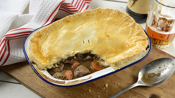 Beef and Ale Pie - How to Make Pie - Knorr UK